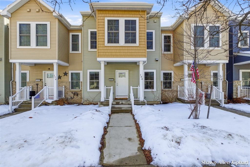 164 Wexford Street, Grand Rapids, MI 49548
