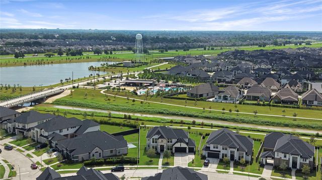 307 May Meadow Lane, Richmond, TX 77406
