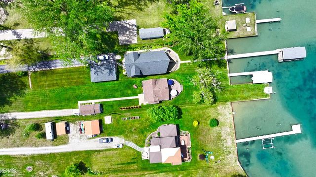 7054 Middle Channel Lane, Clay Twp, MI 48028