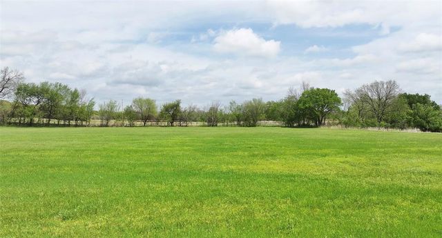 2 Wild Horse Creek, Luther, OK 73054