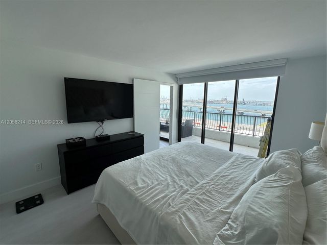 555 NE 15th Street 10I, Miami, FL 33132