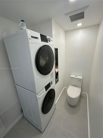 555 NE 15th Street 10I, Miami, FL 33132