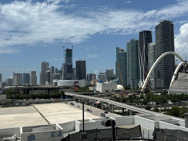 555 NE 15th Street 10I, Miami, FL 33132
