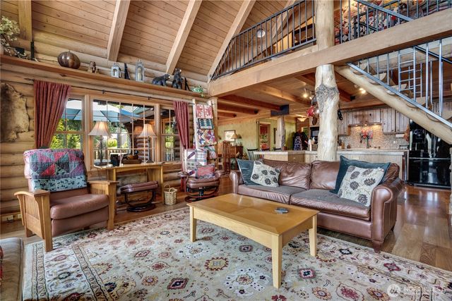 4744 Panther Lake Road W, Bremerton, WA 98312