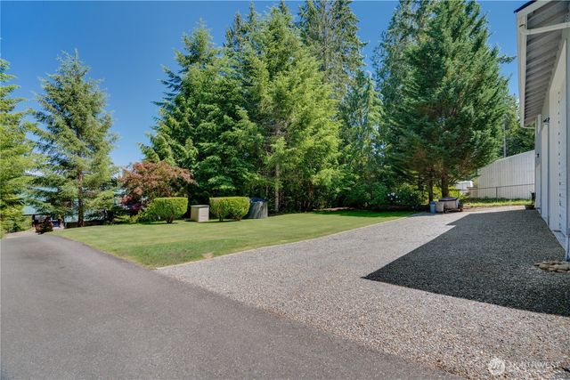 4744 Panther Lake Road W, Bremerton, WA 98312