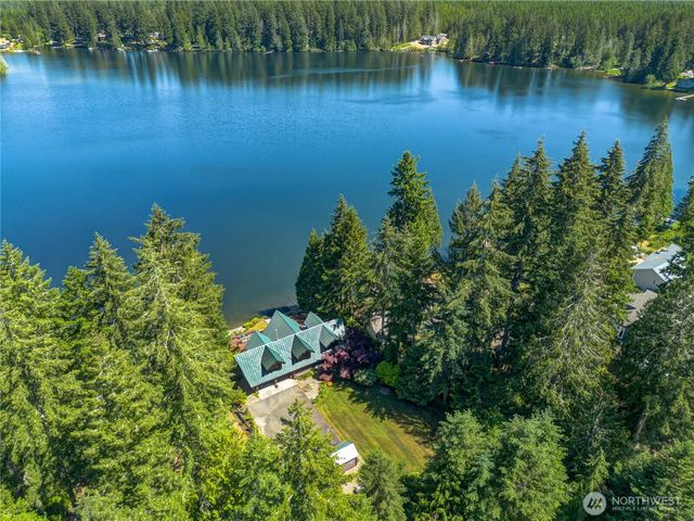 4744 Panther Lake Road W, Bremerton, WA 98312