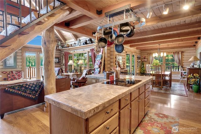 4744 Panther Lake Road W, Bremerton, WA 98312