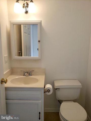 827 HIGH STREET, Norristown, PA 19401