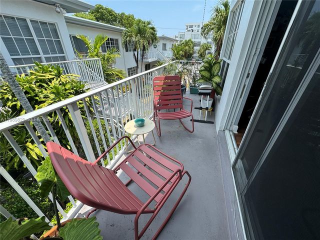 9260 Bay Harbor Ter 24, Bay Harbor Islands, FL 33154