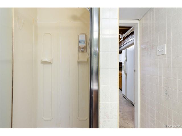 3095 S Zurich Ct, Denver, CO 80236