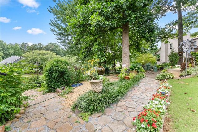 1615 Bluewater Court, Cumming, GA 30041