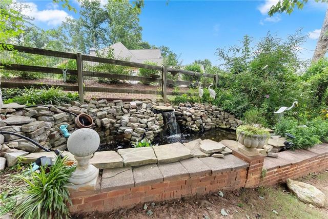 1615 Bluewater Court, Cumming, GA 30041
