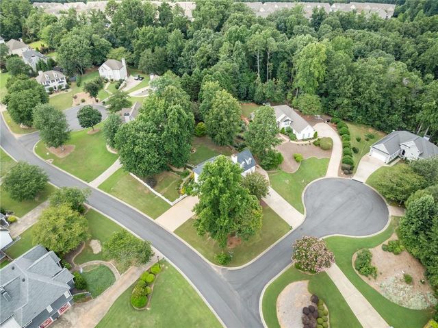 1615 Bluewater Court, Cumming, GA 30041