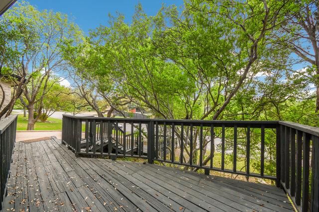 6304 WHITEMARSH VALLEY WALK, Austin, TX 78746