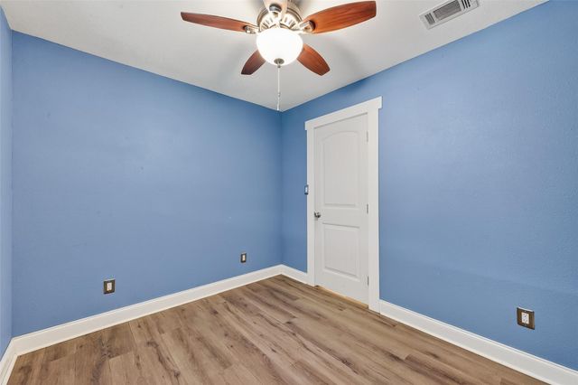 8525 Spell Road, Needville, TX 77461