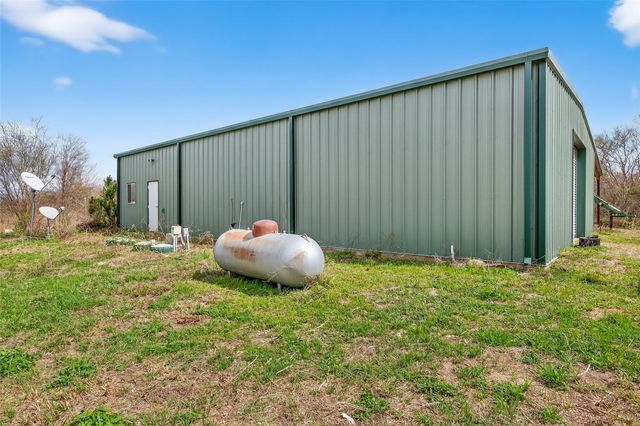 8525 Spell Road, Needville, TX 77461