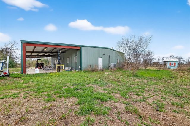 8525 Spell Road, Needville, TX 77461