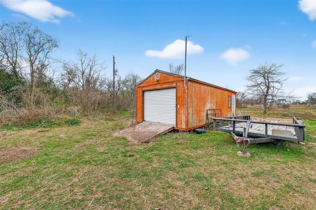 8525 Spell Road, Needville, TX 77461