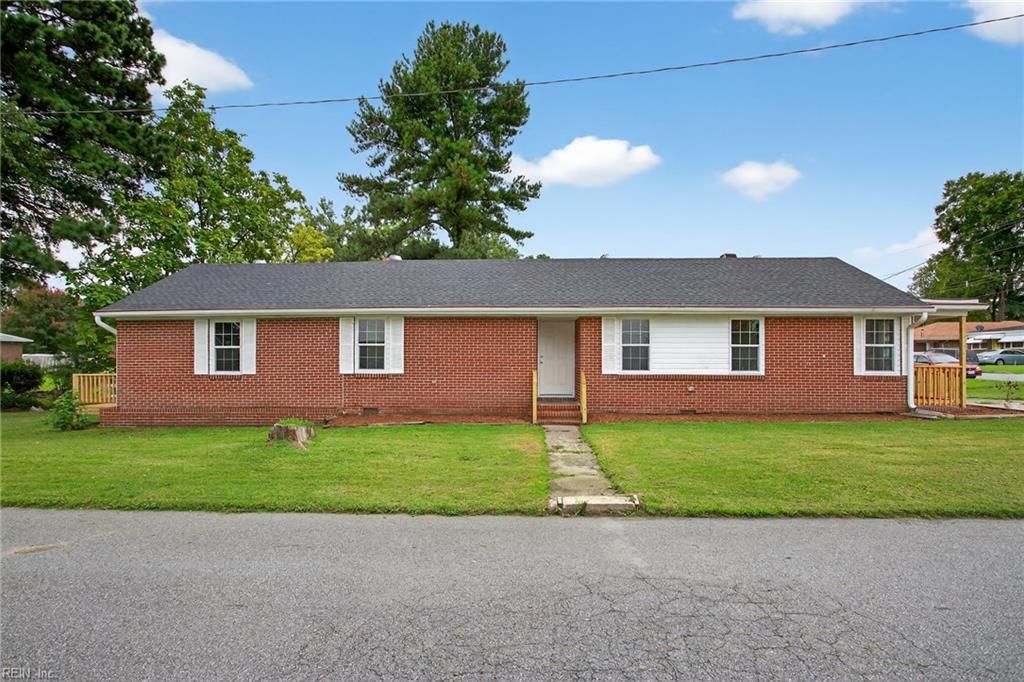 200 Maple ST, Suffolk, VA 23434