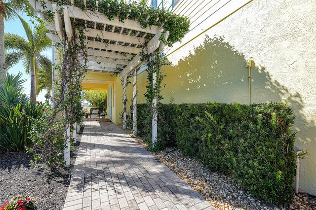 6751 PORTSIDE LANE, Englewood, FL 34223