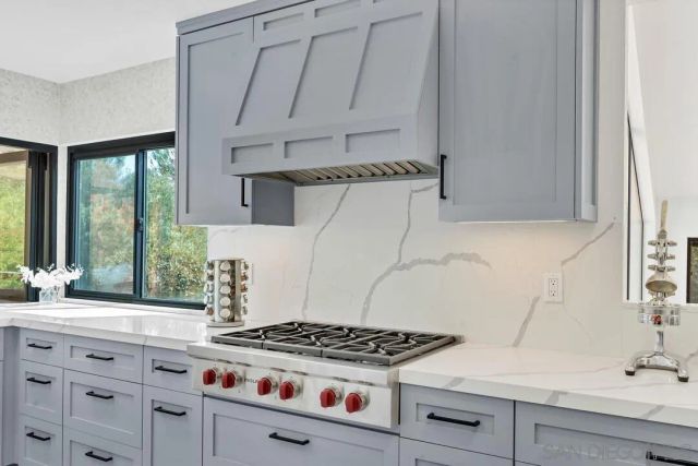 3453 Via Loma Vista, Escondido, CA 92029