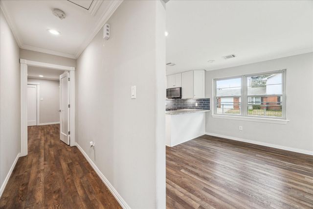 1003 E 14th Street, Houston, TX 77009