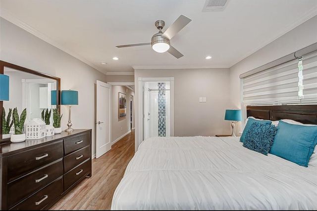 1003 E 14th Street, Houston, TX 77009