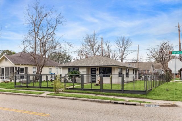 1003 E 14th Street, Houston, TX 77009