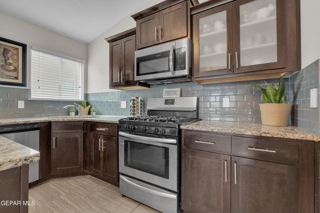 13047 WELLINGTON Drive, El Paso, TX 79928