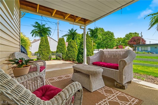 425 Union Avenue NW, New Philadelphia, OH 44663
