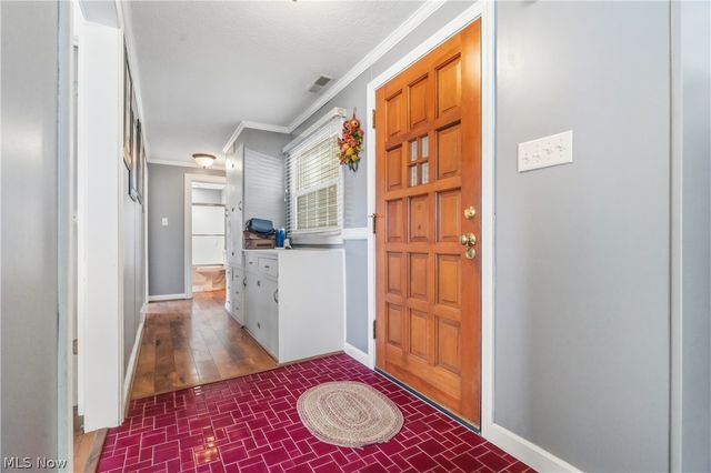 425 Union Avenue NW, New Philadelphia, OH 44663