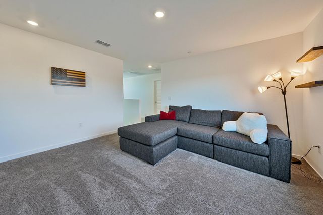 4356 Arctic Tern Cir, Rancho Cordova, CA 95742