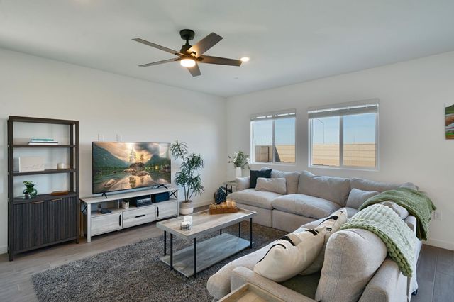 4356 Arctic Tern Cir, Rancho Cordova, CA 95742