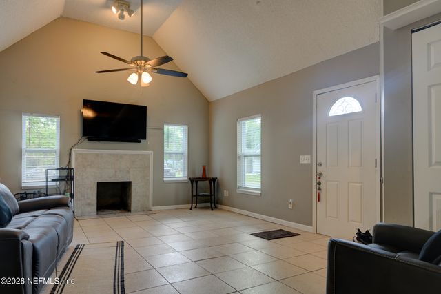 606 HIGHLAND Avenue, Green Cove Springs, FL 32043