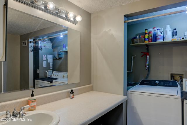 606 HIGHLAND Avenue, Green Cove Springs, FL 32043