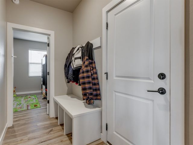 8129 NW 153rd Street, Edmond, OK 73013