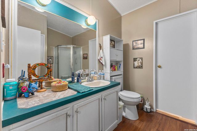 1522 FOREST TRAIL DR, Bandera, TX 78003