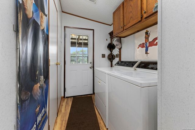 1522 FOREST TRAIL DR, Bandera, TX 78003
