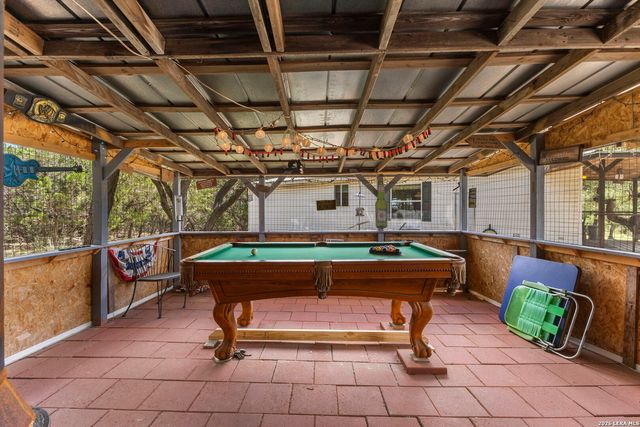 1522 FOREST TRAIL DR, Bandera, TX 78003