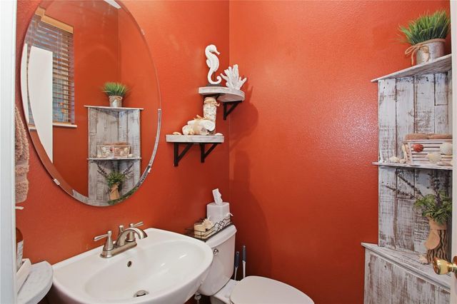 608 OLD PINE COURT, Sanford, FL 32773