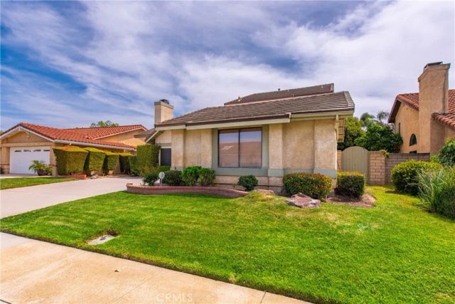 13792 Christian Barrett Drive, Moorpark, CA 93021