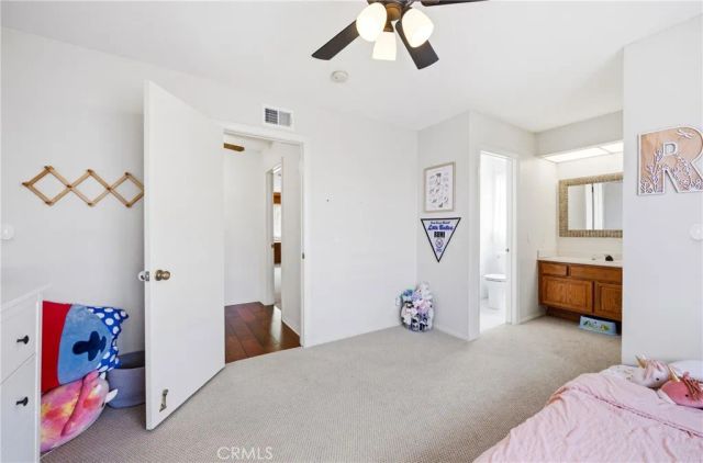 13792 Christian Barrett Drive, Moorpark, CA 93021