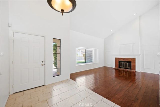 13792 Christian Barrett Drive, Moorpark, CA 93021
