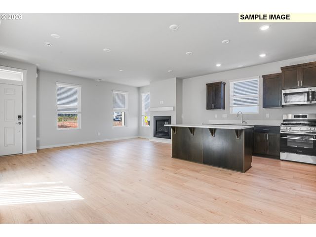 11324 Nw 321ST Ave, North Plains, OR 97133