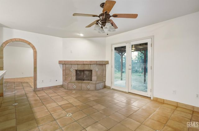 4507 Posada Avenue, Bakersfield, CA 93309