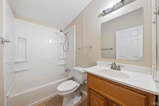 3558 Buckeye St, Clearlake, CA 95422