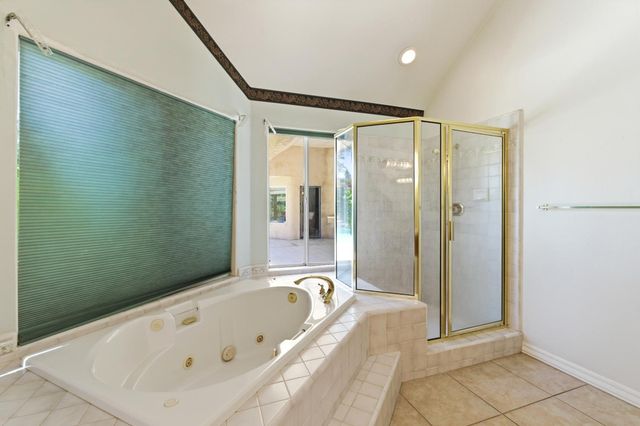 2876 Carolina Avenue, Clovis, CA 93611