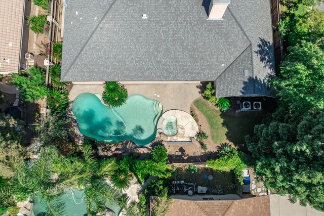 2876 Carolina Avenue, Clovis, CA 93611