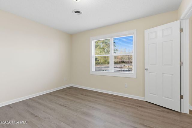 210 Oakwood Lane, Elizabeth City, NC 27909