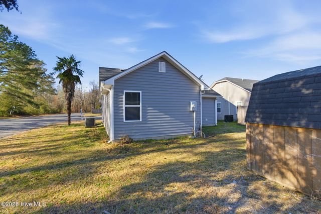 210 Oakwood Lane, Elizabeth City, NC 27909